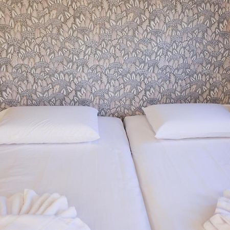 Uphill Unique Boutique Suites 斯基亚索斯镇 外观 照片