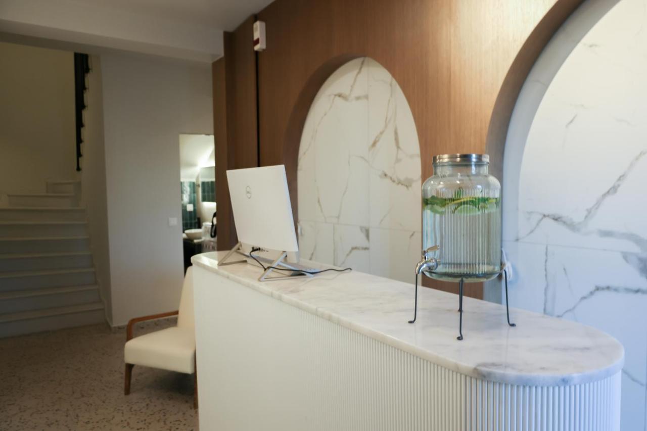 Uphill Unique Boutique Suites 斯基亚索斯镇 外观 照片