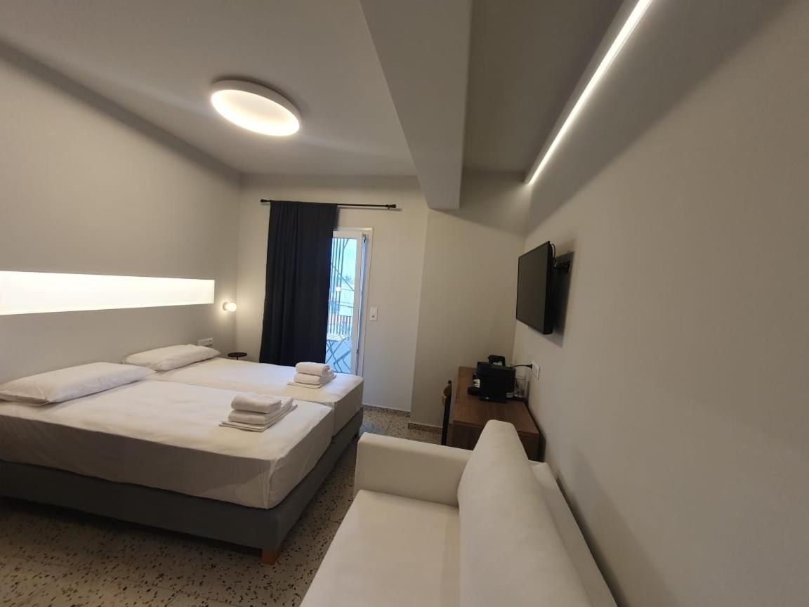 Uphill Unique Boutique Suites 斯基亚索斯镇 外观 照片